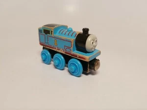 THOMAS & FRIENDS Ferrovia in legno MOTORE TRENO THOMAS Curva di apprendimento Gullane 2003 - Foto 1 di 7