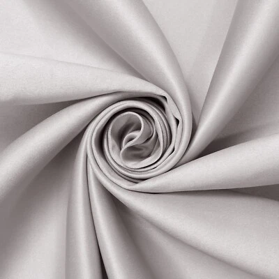 Tela suave lisa de peso medio poliéster satinado mate (peau de soie) 60" Foto 1 de 2
