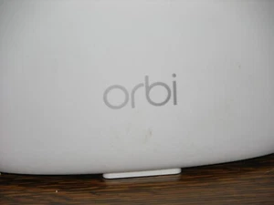 NETGEAR Orbi LBR20 wireless router - Photo 1/3
