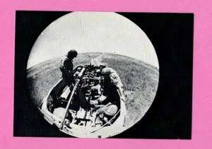 POSTAL VINTAGE DE SOLDADOS DE TEL AVIV DE ISRAEL POR NACHUM GUTMAN JUDÍO 881 - Imagen 1 de 2