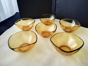6 Coupes Vintage en verre ambré Véréco - Afbeelding 1 van 4