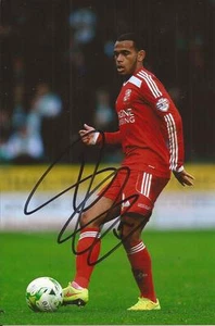 SWINDON * LOUIS THOMPSON SIGNED 6x4 ACTION PHOTO+COA - Picture 1 of 1