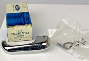NOS OEM Genuine Ford Ford C80Z-5422916-B Vent Window Handle NIP - Picture 1 of 3
