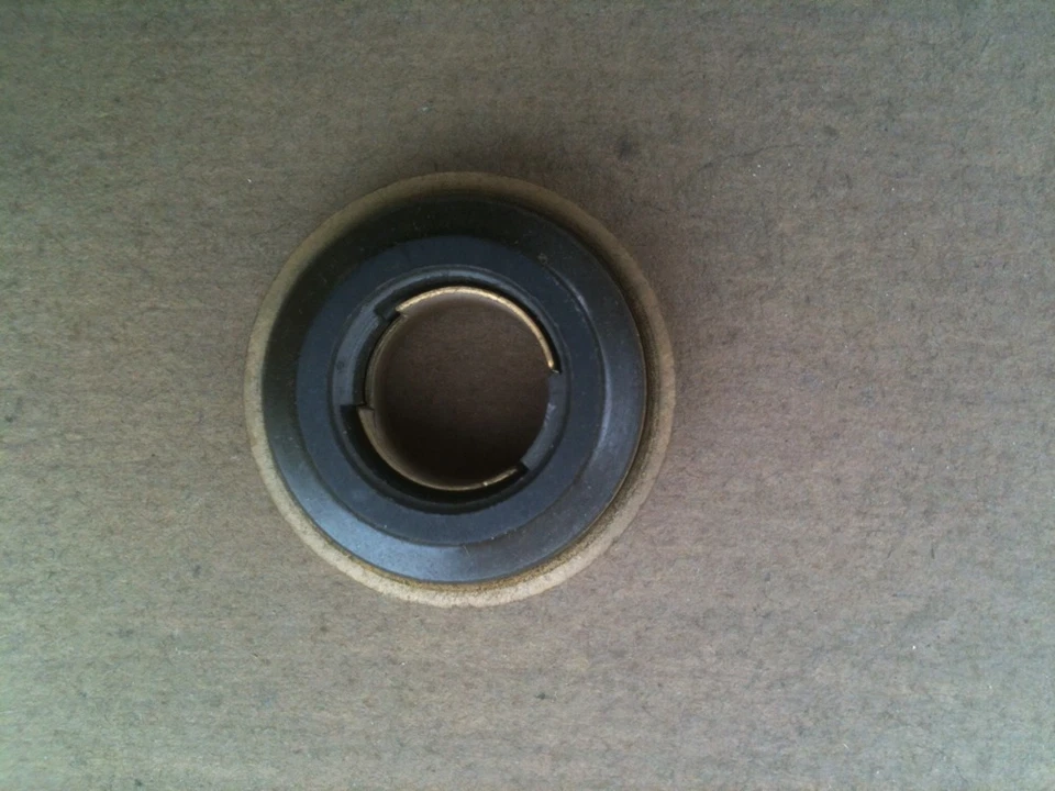 Sello de bomba de agua SAAB 96 V4 / Sonett / Ford Taunus V4 1966 a 1972 N.O.S Foto 1 de 2