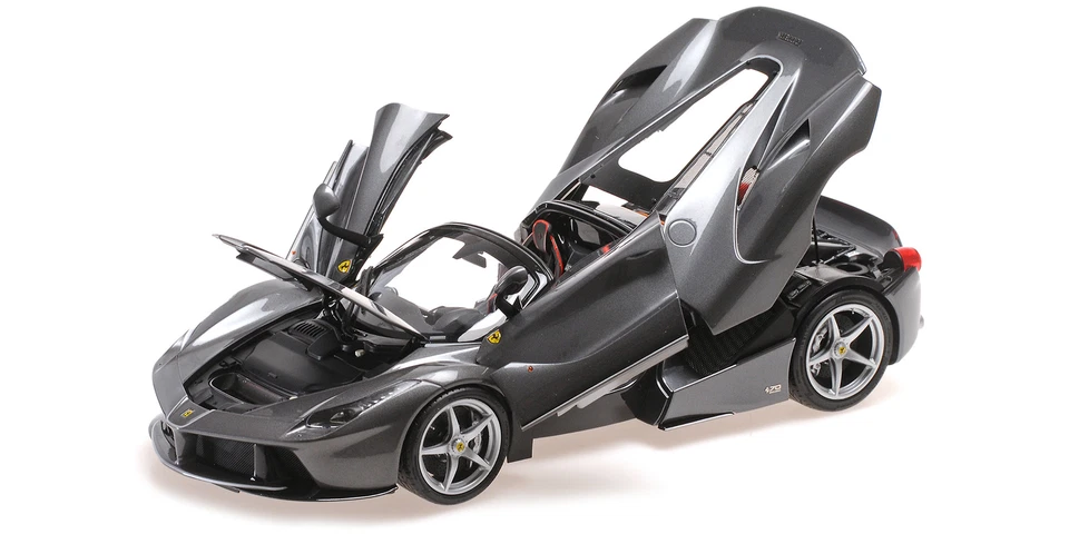 1 18 MINICHAMPS Ferrari Laferrari Aperta Grigio Ferro BBR182234