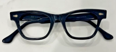 BRW Arnel Black 46x20 USA 6" Temple Ornaments are similar to Tart - Image 1 of 4