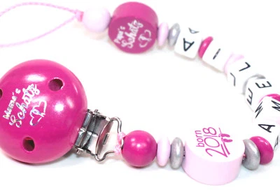 Schnullerkette mit Namen Mamas Schatz Papas Schatz Mädchen Babygeschenk  - Bild 1 von 4