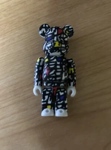 Medicom Bearbrick Series 21 Artist Eric Haze 100% be@rbrick S21 Out Of Package - Picture 1 of 5
