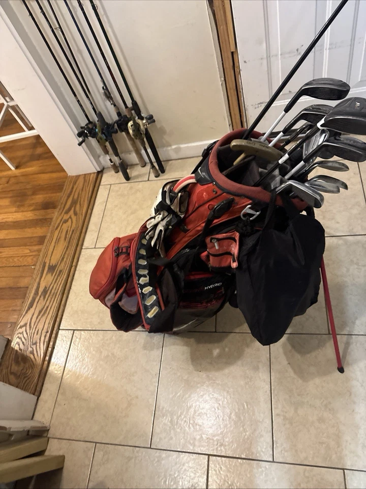 Набор клюшек для гольфа для правой руки Taylor made M2 драйвер M2 три дерева Nike сумка для гольфа - Изображение 1 из 4