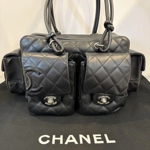 CHANEL Cambon Line Multi Pocket Schultertasche A25173 Lammleder schwarz - Bild 1 von 19