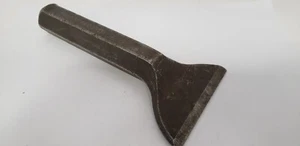 VINTAGE MAYHEW MASON'S 781 BRICK SET CHISEL, 6-1/2" LONG, 3-3/8" WIDE BLADE - Picture 1 of 4