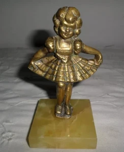FIGURA DE BRONCE ANTIGUA Y MUY RARA SHIRLEY TEMPLE CON BASE DE MÁRMOL - Imagen 1 de 9