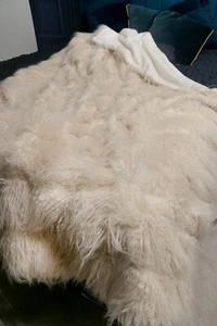 Cream Shaggy Fur w/ Cream Polar Fleece Lining - High Quality Super Deluxe Throw - Picture 1 of 3