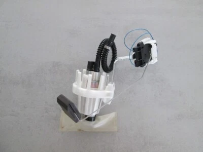 Pompe à essence avec jauge et supports de BMW r 1200 rt lc...... - Photo 1/3