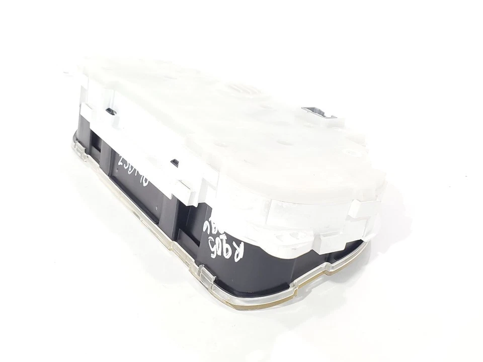 2008 2009 2010 Pontiac Solstice OEM Speedometer 15915961 - Image 1 of 4