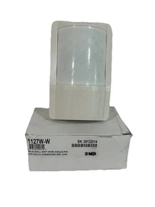 Detector de movimiento PIR gran angular de montaje en pared inalámbrico DMP 1127W-W - Imagen 1 de 4