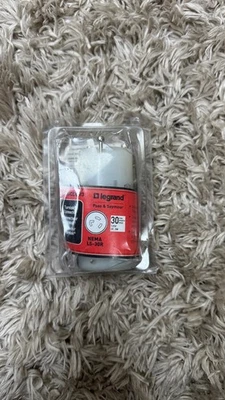 Receptáculo Turnlock L5-30R Le Grand Pass y Seymour Foto 1 de 2