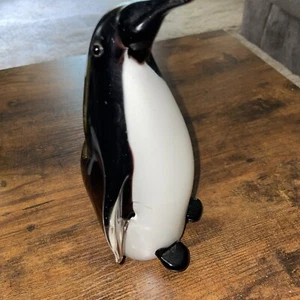 8 1/2 inch tall, Morano glass, penguin, vintage - Picture 1 of 5