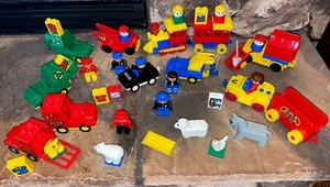 Vintage Lego DUPLO Mixed: 10 Vehicles 11 Figures 4 Animals & Accessories Lot - Picture 1 of 7