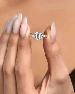 1.80 Cts Emerald Cut D Color VVS2 Clarity Lab Grown Diamond Engagement Ring 14k - Image 1 of 4
