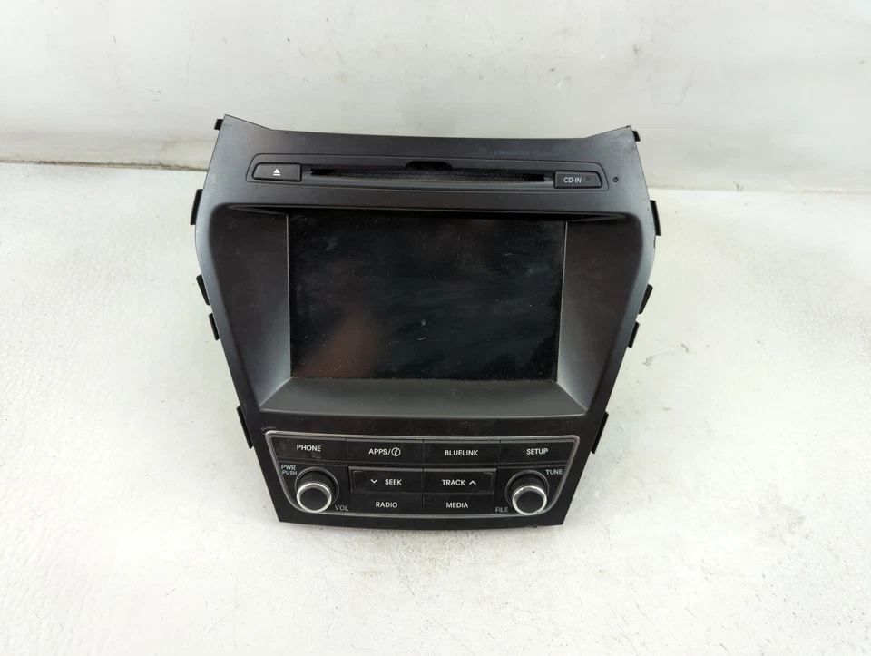 Радиоприемник проигрыватель компакт-дисков 2017–2018 Hyundai Santa Fe AM FM TNHCD - Изображение 1 из 4