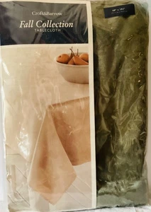 Croft & Barrow GreenTablecloth  60” X 102” Oval - Fall or Winter Decor-NIB - Picture 1 of 2