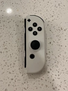 Genuine Authentic RIGHT WHITE Joy-Con Wireless Controller [Nintendo Switch] - Picture 1 of 2