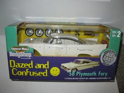 NUEVO ERTL 1/18 DIECAST 1958 PLYMOUTH FURY "ATURDIDO Y CONFUNDIDO" KIT DE TALLER DE CARROCERÍA 2002 Foto 1 de 4