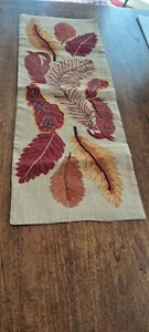 Corredor de Mesa Pier 1 Imports 35x13 Estampado de Hojas Dorado Borgoña Bellota OTOÑO Cosecha  - Imagen 1 de 8