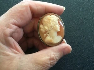 ANTIQUE .925 STERLING SILVER SHELL CAMEO BROOCH 7.3 GRAMS NO DAMAGE. - Picture 1 of 4