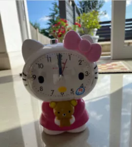 Hello Kitty Alarm Clock Bedroom Night Light Kids Christmas Gift Cute Birthday UK - Picture 1 of 6
