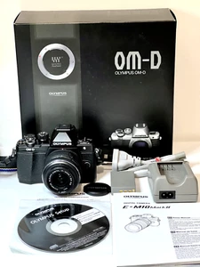 Olympus OM-D EM10 mark II Mirrorless camera with 14-42mm Lens - Near new - Picture 1 of 12