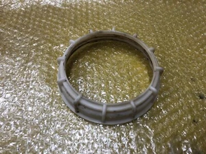 FERRARI 360, TUERCA DE ANILLO TANQUE DE COMBUSTIBLE, P/N 170945 - Imagen 1 de 3