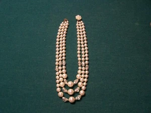 Collar gargantilla vintage de perlas de imitación con cristales de 3 hilos - 17"    - Imagen 1 de 2