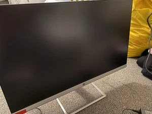 Excelente monitor de pantalla plana para computadora HP 24FW 23,8 pulgadas con pantalla HD TOTALMENTE FUNCIONAL - Imagen 1 de 6