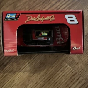 Dale Earnhardt Jr. 1999 #8 Budweiser 1/64 Revell NEW - Picture 1 of 4