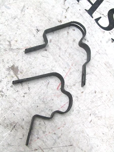 04-05 Honda TRX450 R Rear Brake Hose Line Clamp A/B OEM 43462-HP1 43464-HP1 - Picture 1 of 6