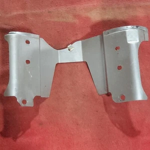 Coperchio guida aria originale Briggs & Stratton 843768 - Foto 1 di 4