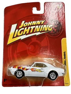 1967 Pontiac Firebird 1/64 JOHNNY LIGHTNING White w/Flames RELEASED 2010 - Picture 1 of 10