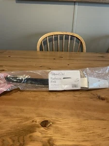 Pampered Chef Barbecue Fork. BBQ Barbecue Grill Fork. New Retired - Picture 1 of 4