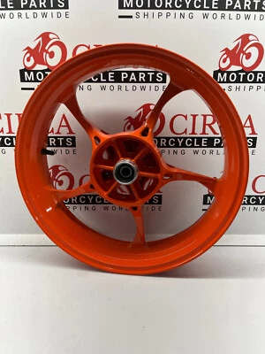 KTM 390 DUKE 24  genuine rear wheel 96310097044EB Foto 1 de 3