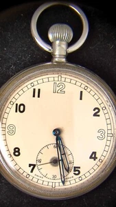 Bravington Royal Air Force RAF 6E/50 WW2 Men's Pocket Watch-- Spares/Repairs - Picture 1 of 3
