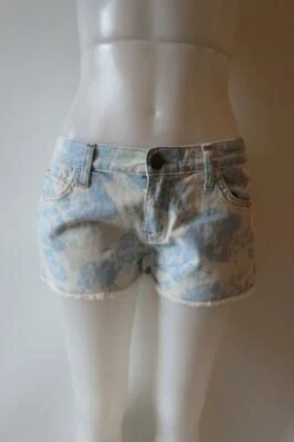 Женские джинсовые шорты Curent/Elliott Boyfriend Blue Rose с цветочным узором 25 * - Изображение 1 из 4
