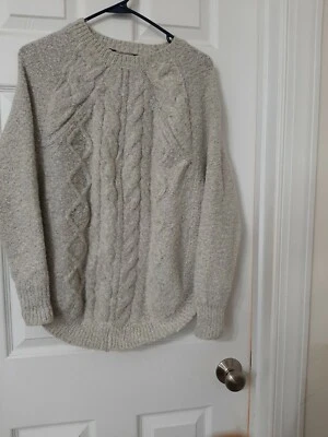 Simply Vera Vera Wang Womens Size S Cable-knit Round Hem Pullover Gray Sweater  - Image 1 of 4