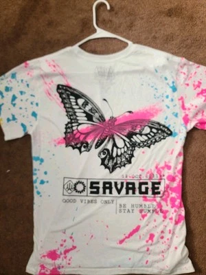 Camiseta FRESH LAUNDRY NEON SPLATTER SAVAGE BUTTERFLY Grande - Imagem 1 de 4