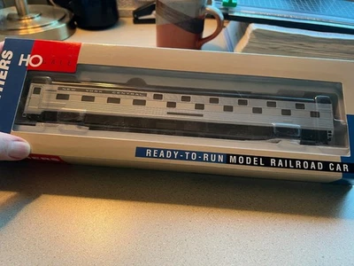 HO Scale 932-16361 New York Central (Black Roof) 85' Budd 24-8 Slumbercoach OB - Image 1 of 4