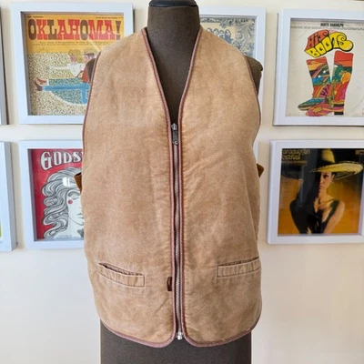 Vintage Canadian Caribou tan suede look sherpa vest zip front Large - Image 1 of 4
