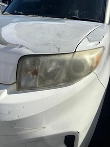 TOYOTA RUKUS AZE151R 01/2007-2015 LEFT HEADLAMP - Picture 1 of 12