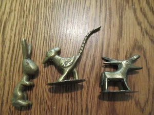3 antike Messing Tiere Esel Hase Häschen Roadrunner Figuren - Bild 1 von 4