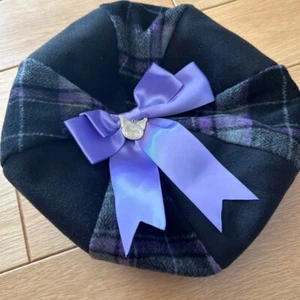 Sanrio Kuromi Beret Black Tartan Check W/Ribbon & Charm Hat Cap - Picture 1 of 2